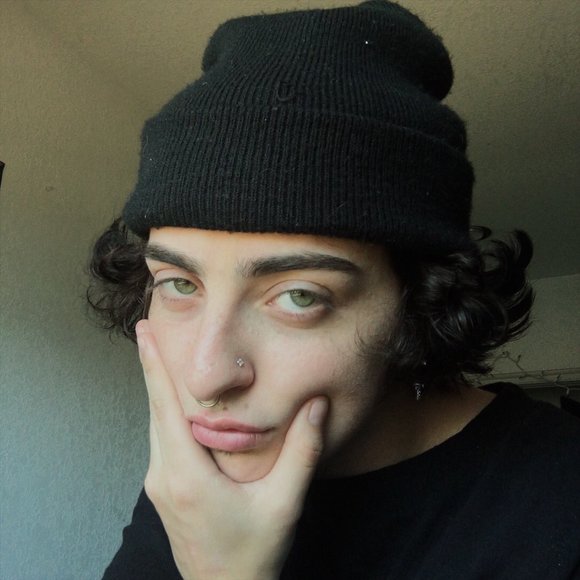 Meet your Posher, Brandon - Picture 1 of 1